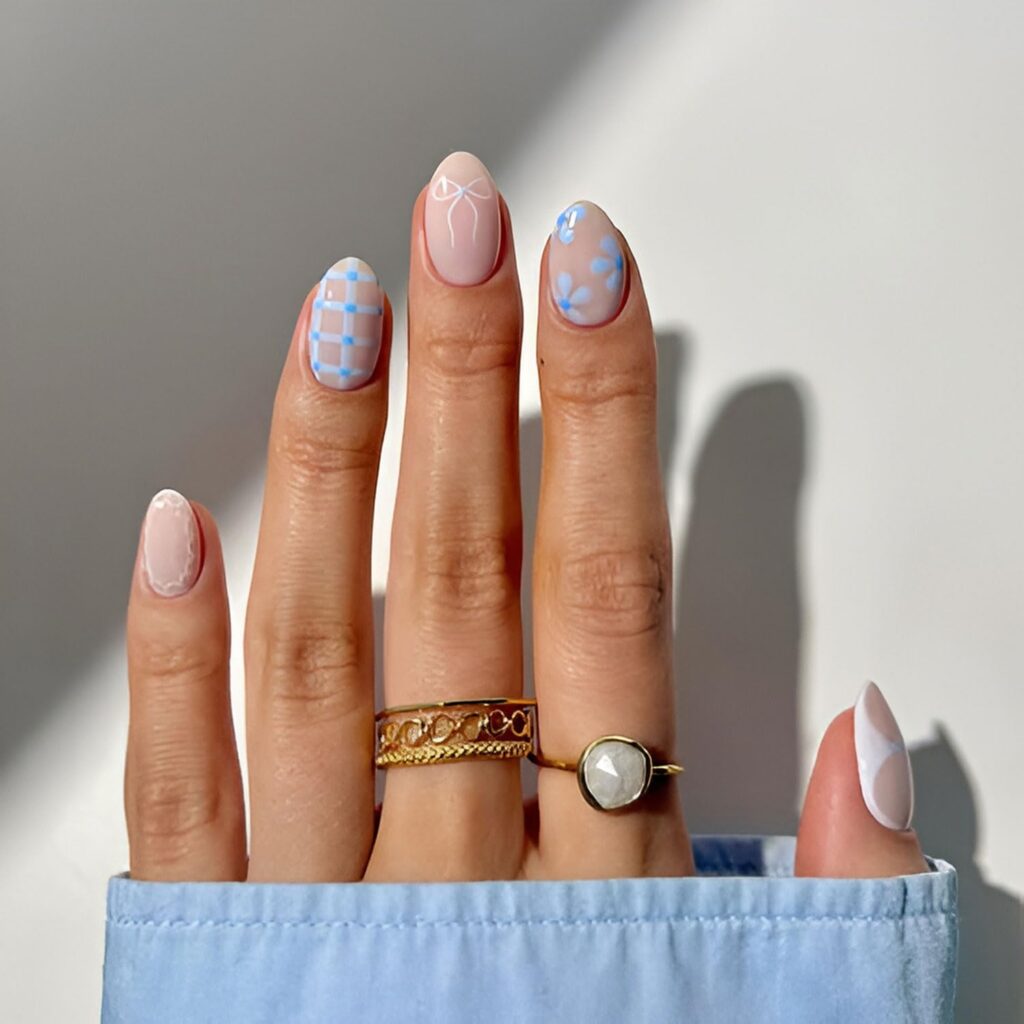 15+ Cutest Short Almond Nail Designs 2026